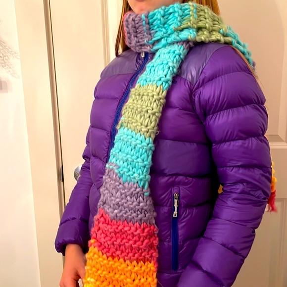 Multicolored Hand Made Knit Scarf - Picture 2 of 3
